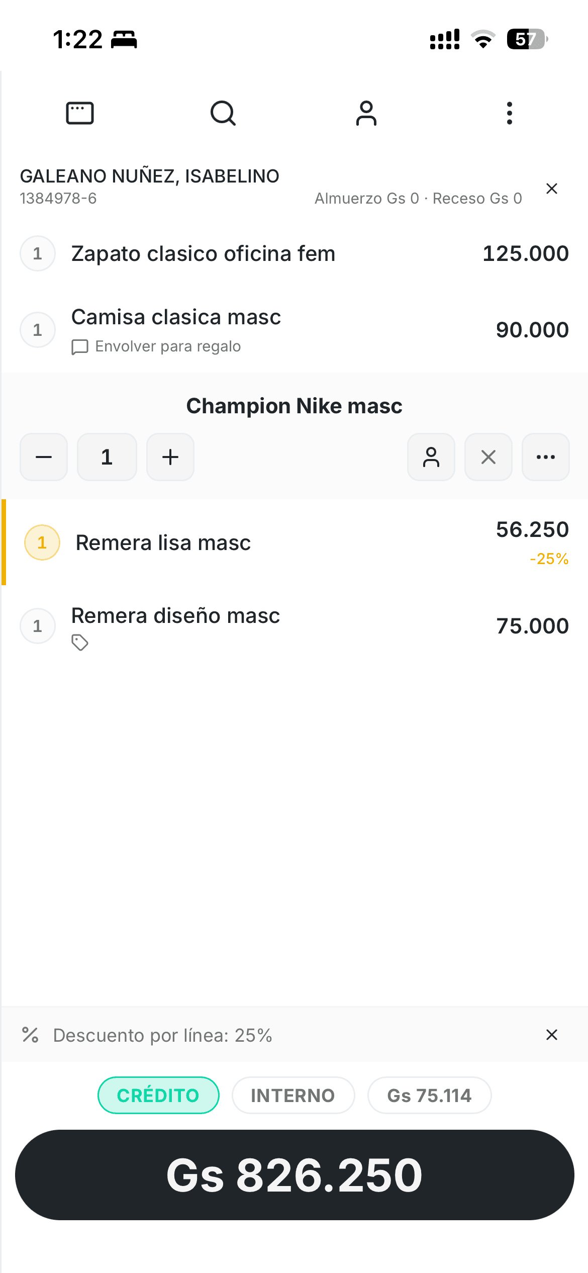 Venta en curso en la caja desde el celular, con el cliente, los artículos y el total a cobrar